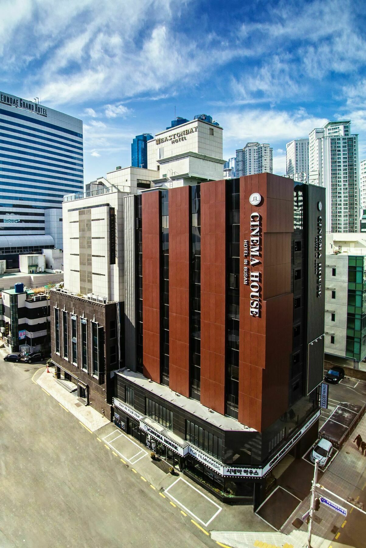 Cinema House Hotel In Busan Bagian luar foto
