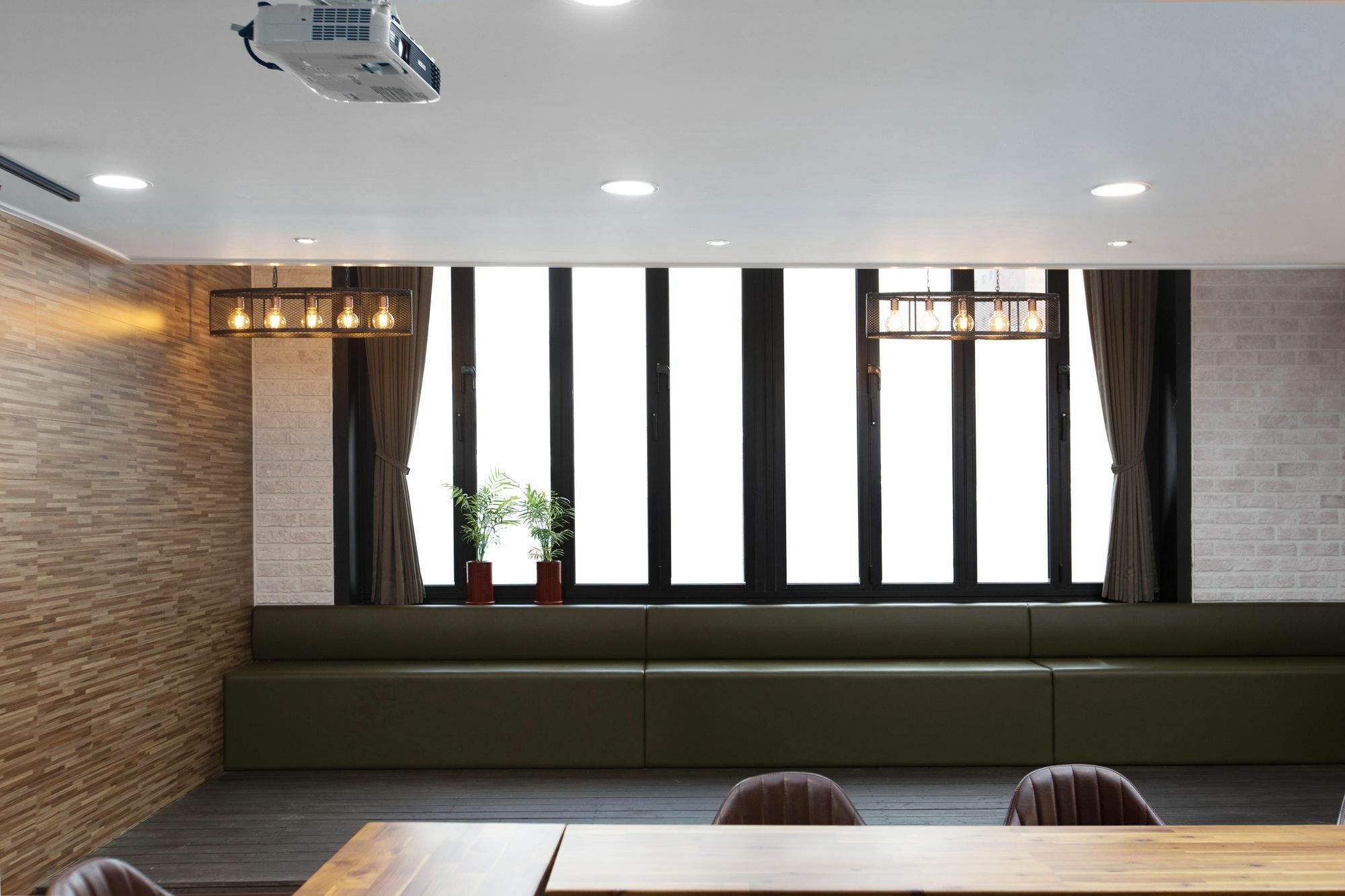 Cinema House Hotel In Busan Bagian luar foto
