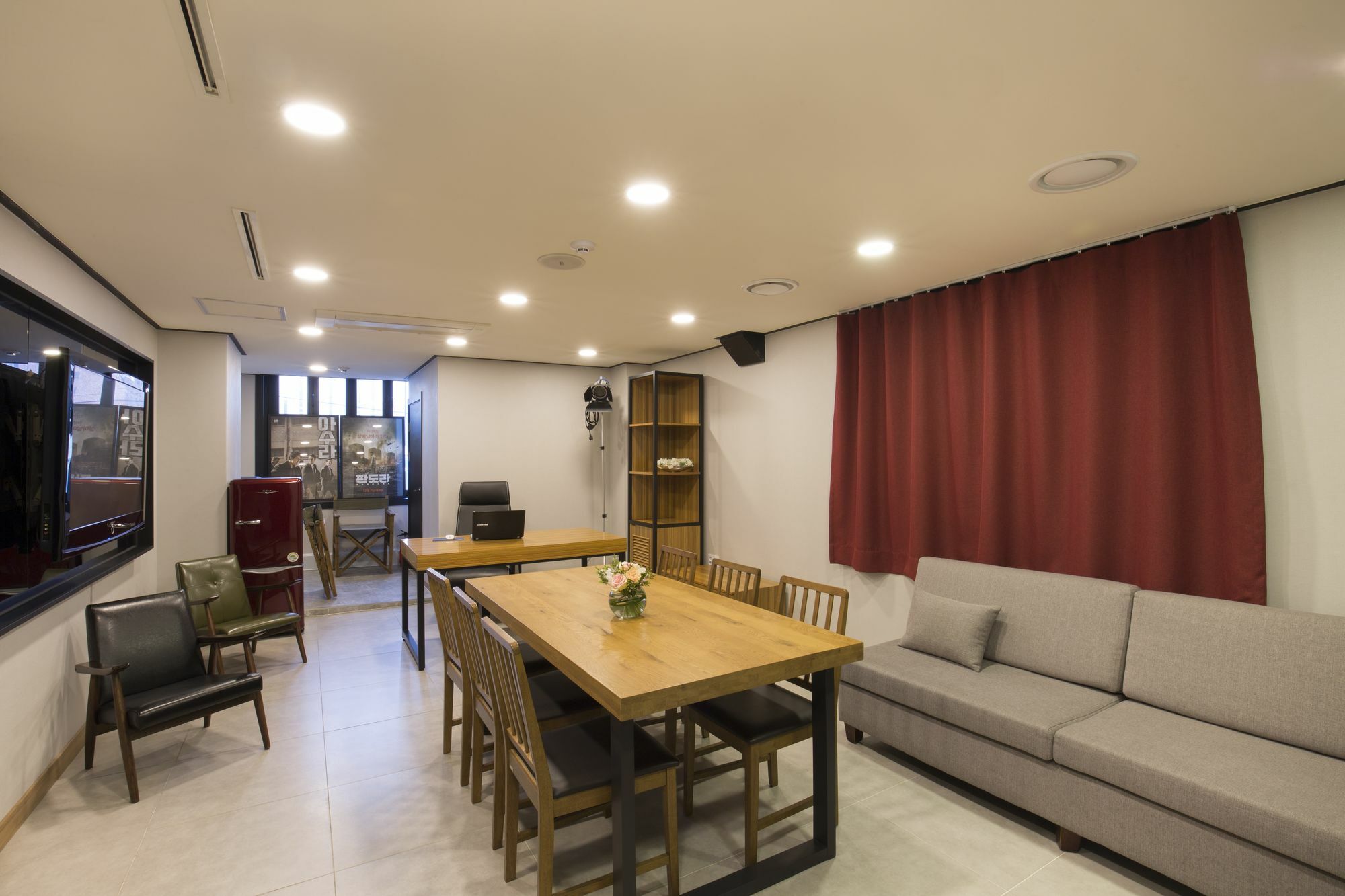 Cinema House Hotel In Busan Bagian luar foto